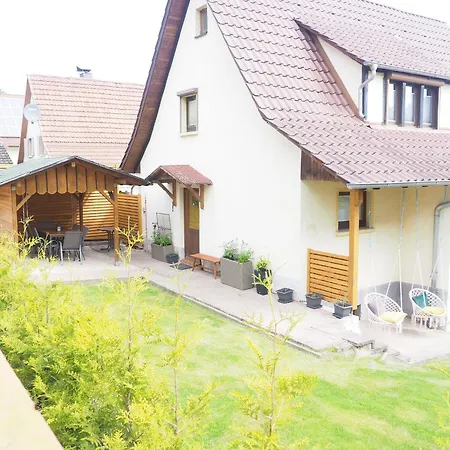 Im Weindorf -4 Erw 2 Ki- *